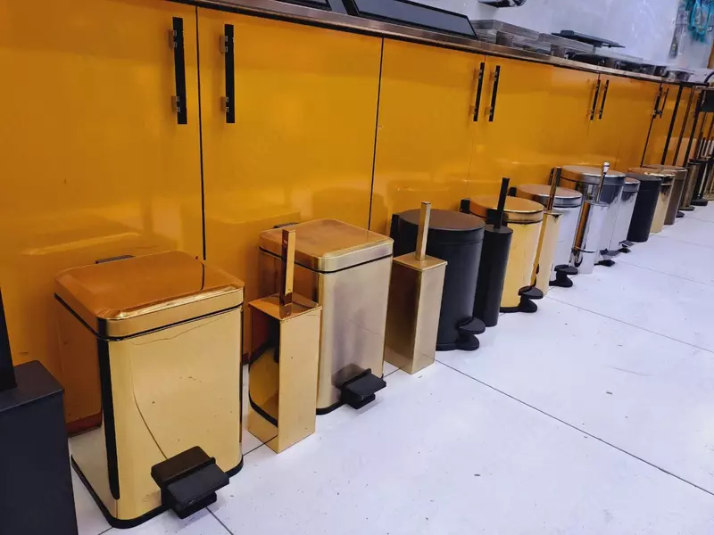   Ведро для мусора 5л