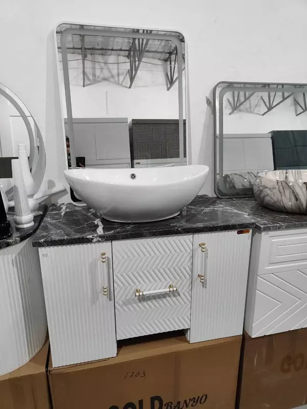 Подвесной умывальник GOLD BANYO. Азербайджан. 80см