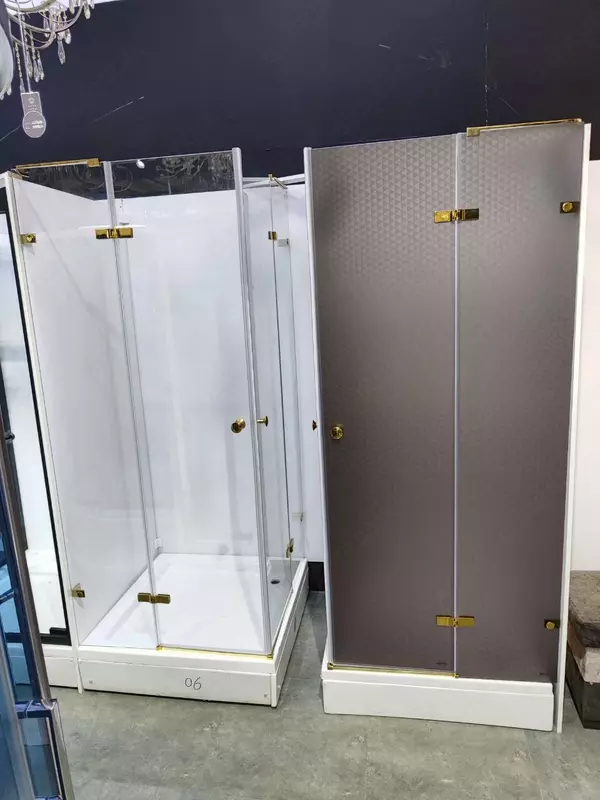 8 415 127 сум Душевое ограждение Myguess Gold 90/90