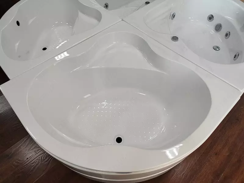 Акриловая ванна овальная 110х110 - 2 831 150.8 сум