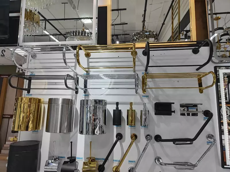 Настенный дозатор для жидкого мыла. Латунный. Турция - 1 080 938.7 сум