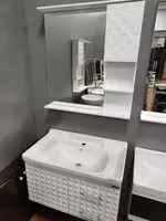 Подвесной умывальник в комплекте. Азербайджан. 80см