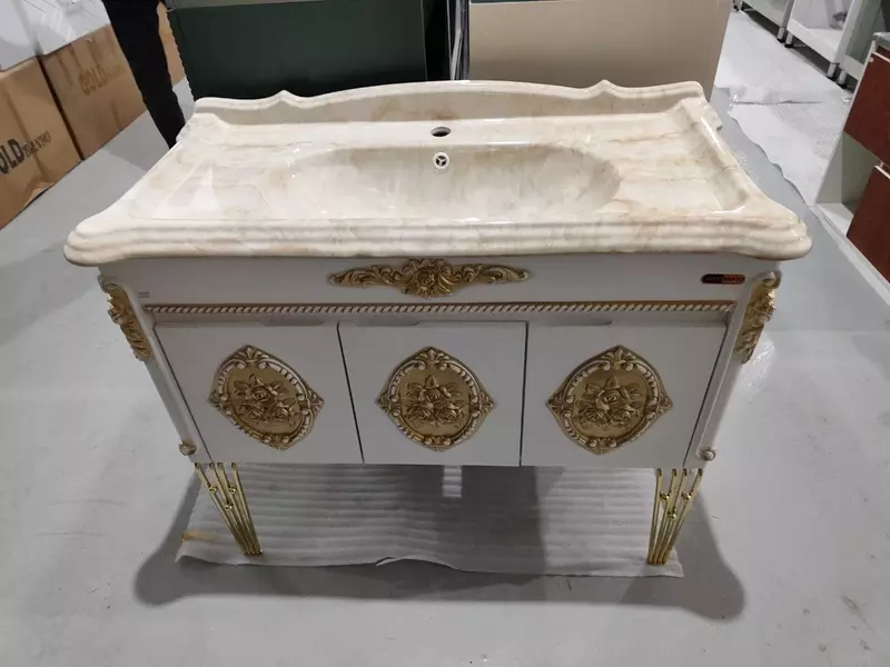   Подвесной умывальник. Классика. Азербайджан. 60см