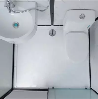   душевая кабина с раковиной и унитазом