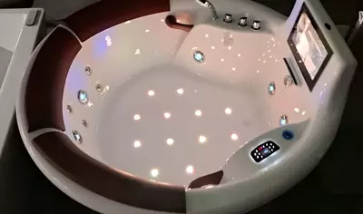 Jakuzi SPA vanna.