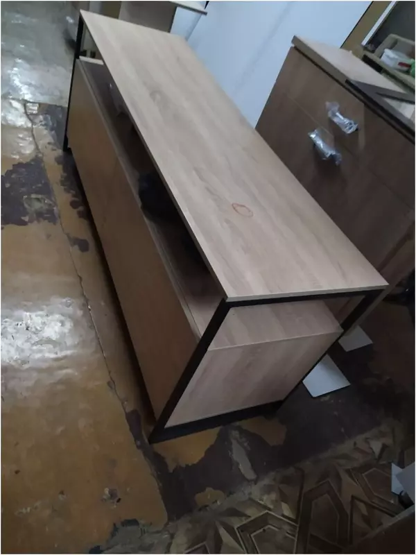 Подставка для телевизора (1)