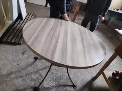 Круглый стол