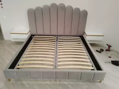 Кровать двуспальная 013