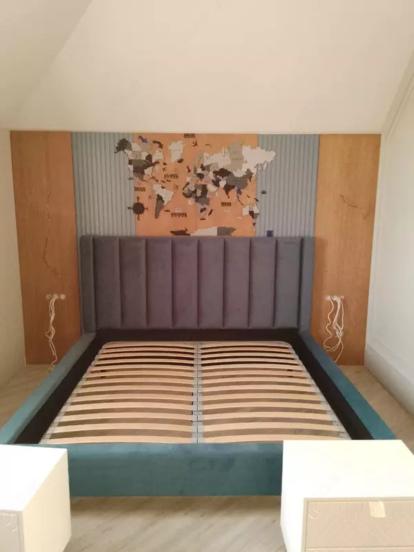 Кровать двуспальная 014