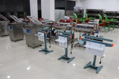 3 026 390 сум / шт. Упаковочный станок (педальный)