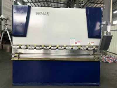 Листогибочный станок с ЧПУ 63Тx2500 - 131 595 530 сум / шт.