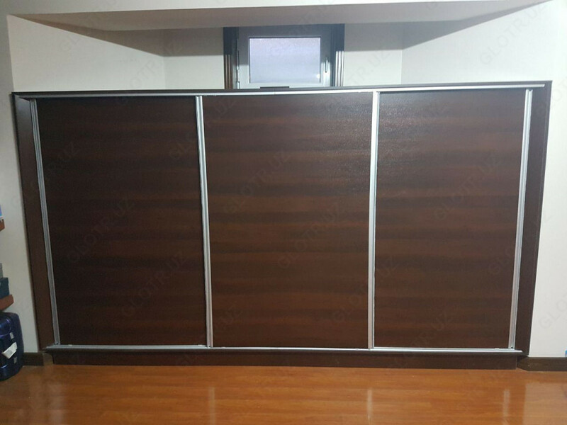 Шкаф раздвижной деревянный