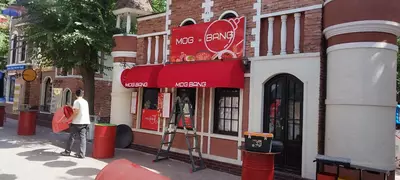 Цена по запросу Уличные зонты и навесы №1