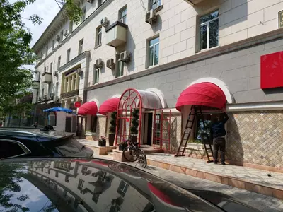 Уличные зонты №3