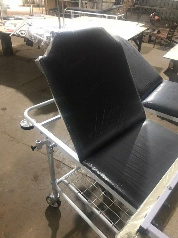 Кушетка медицинская на коесиках - {0} so'mdan