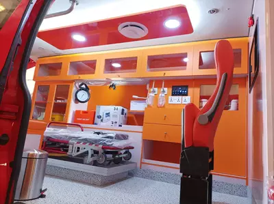 Toyota Hiace Ambulance tez tibbiy yordam mashinasi Chakana savdo