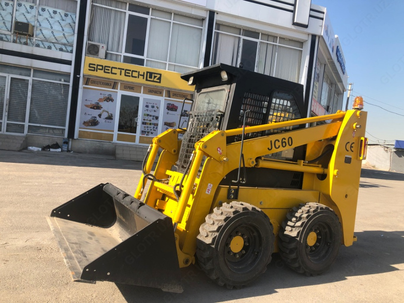 Мини-Погрузчик LGMG JC60