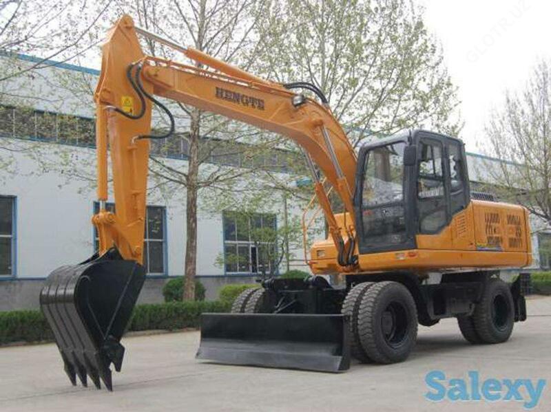 Колёсный̆ экскаватор HUNTER HT155W