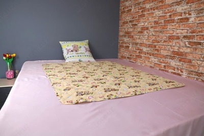 Легкое детское стеганное одеяло