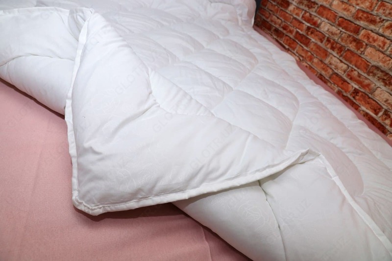 Двухспальное теплое одеяло (цветное), 180х220 см