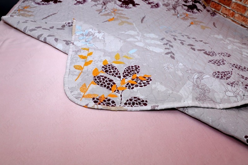 200x220 sm bo'lgan ikki qavatli ko'rpa choyshab