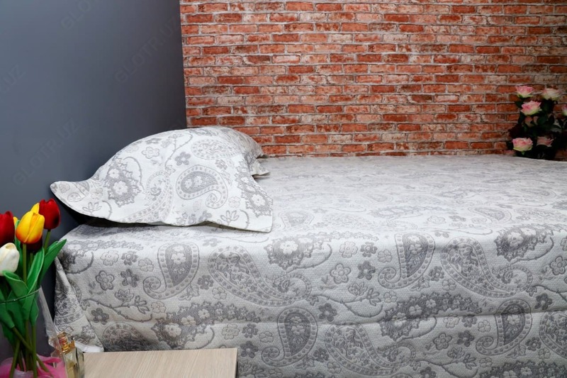 Minteks Home choyshablari va yostiqlari to'plami