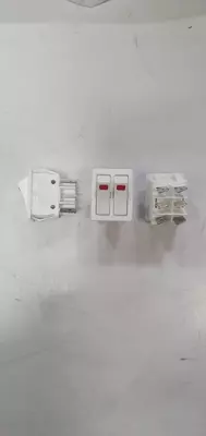 Выключатель TR 16А - 14 000 сум / шт.