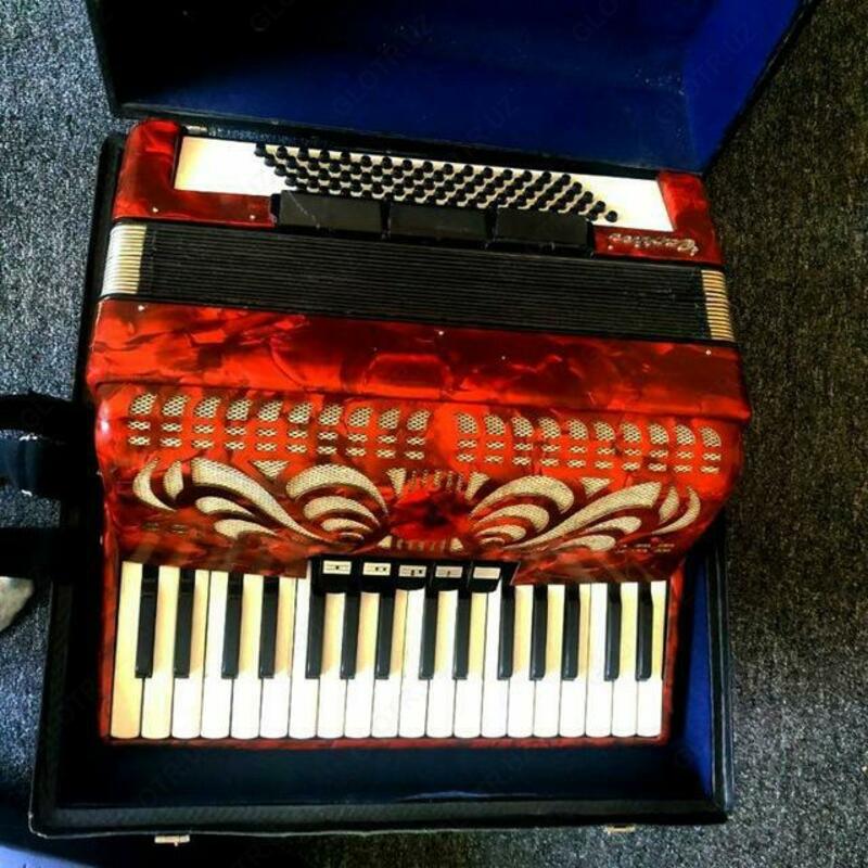 MAKTAB UChUN AKKARDION