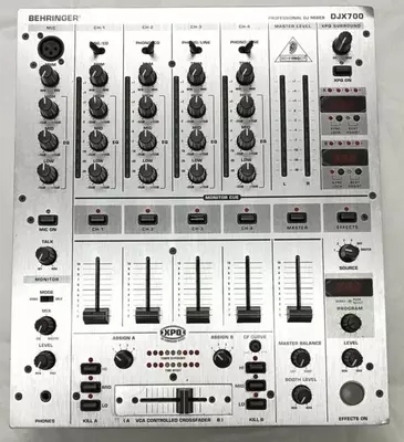 Behringer DJX700 Pro Mixer