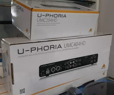Внешняя звуковая карта BEHRINGER U-PHORIA UMC404HD - Цена по запросу