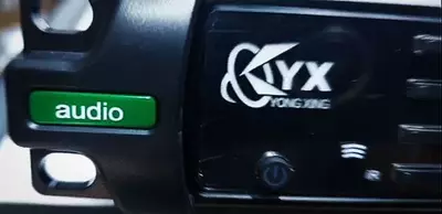 2 500 000 сум / шт. Беспроводные микрофоны YX-16