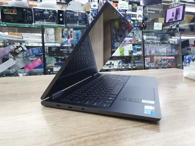 Ноутбук Lenovo Yoga 7 X360 Intel core i5-11 го поколения с поворотным экраном - 8 400 000 сум / шт.