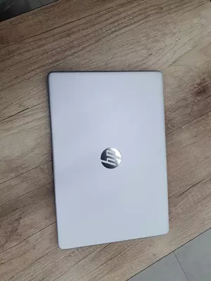 Ноутбук HP Laptop Ryzen 5-5500u с новым и мощным процессором