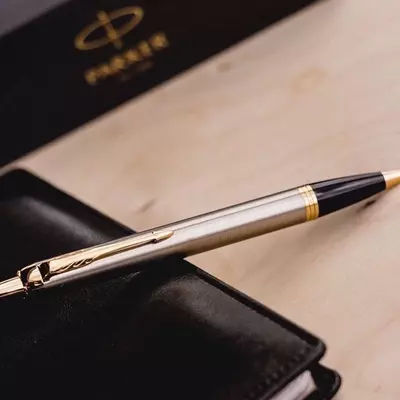 Bir qarashda taassurot qoldiring: sovg'a sifatida original Parker qalamlarini tanlang! - 800 000 so'm / donadan