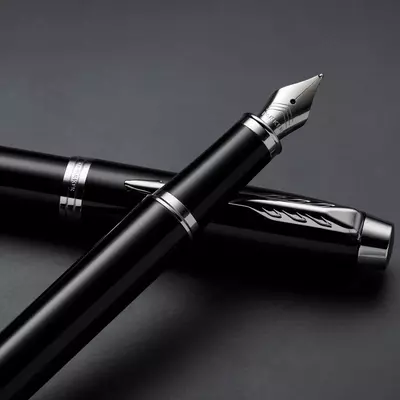 Taassurot qoldiring: Parker ruchkalari korporativ sovg'alar uchun ideal tanlovdir!