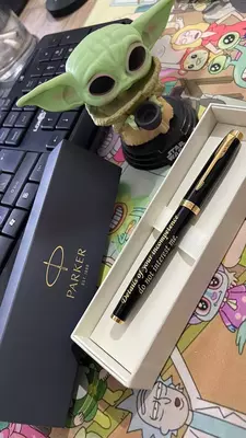 Taassurot qoldiring: Parker ruchkalari korporativ sovg'alar uchun ideal tanlovdir!