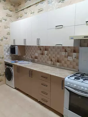 Кухонный гарнитур, модель №2