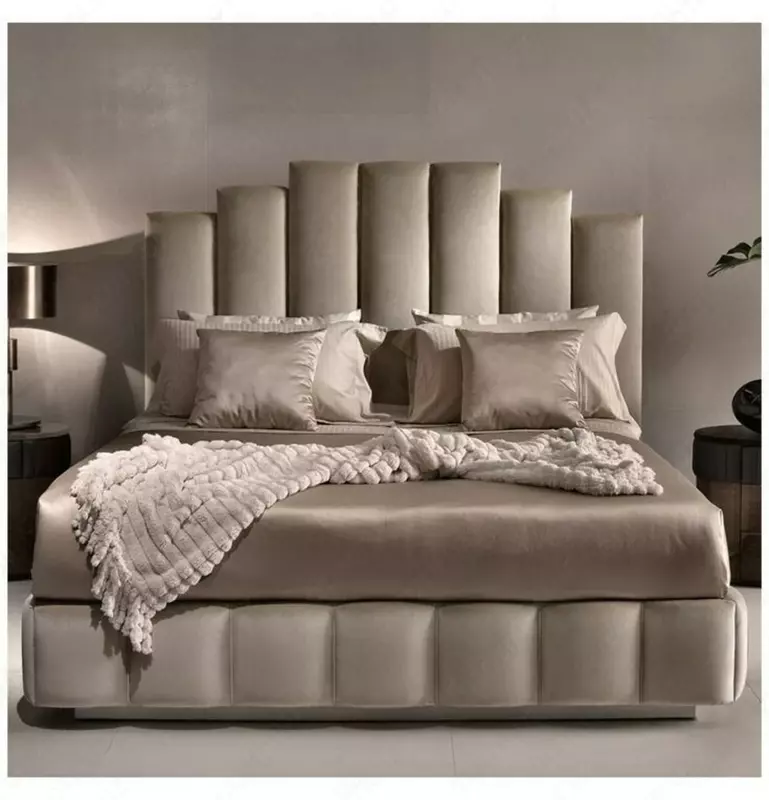 Кровать двуспальная