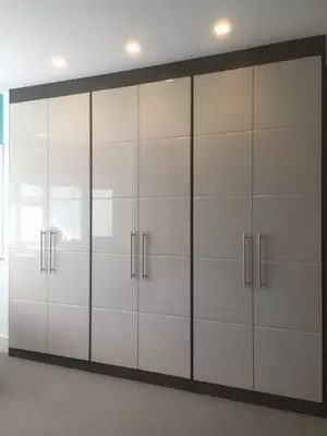 620 000 сум / кв.м Гардеробный шкаф