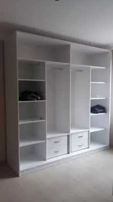 Гардеробный шкаф