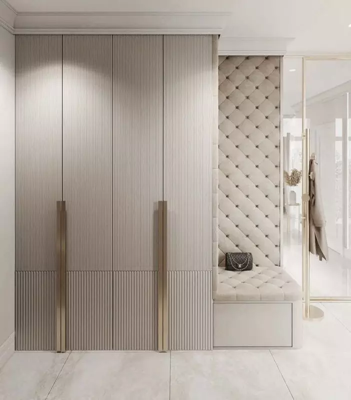 Шкаф для прихожей