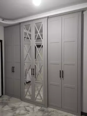 Шкаф встраиваемый