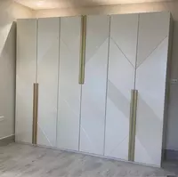 Шкаф распашной