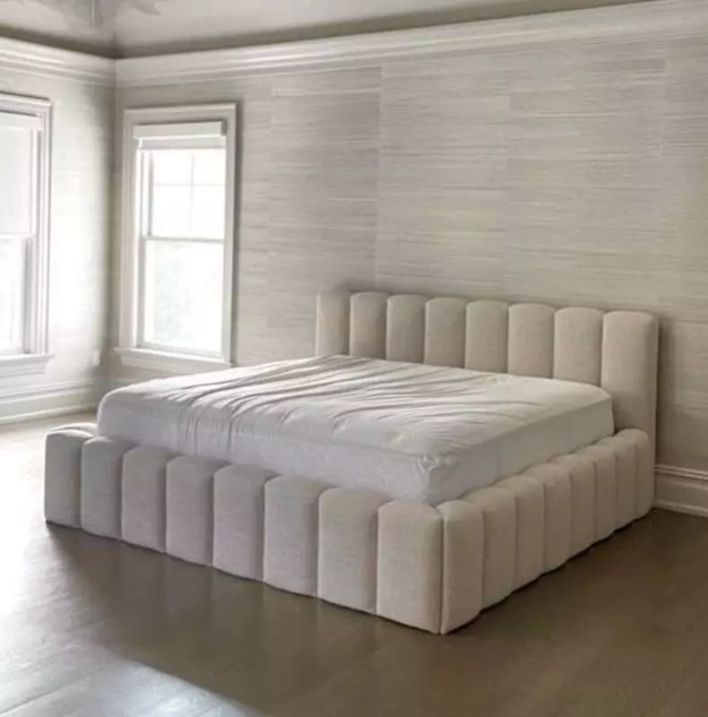 Кровать двуспальная