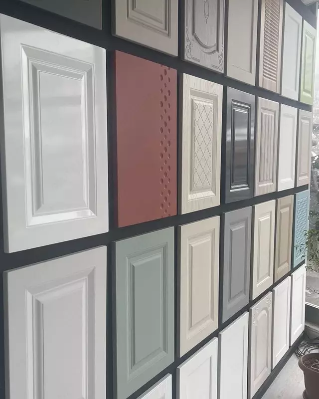 Фасадные дверцы для кухонных гарнитуров (Ассортимент) Только в розницу