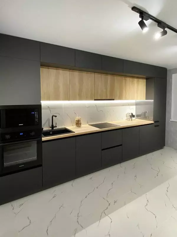 Кухонный гарнитур (прямой) Модель № 001 (Темно-серый/молочный)