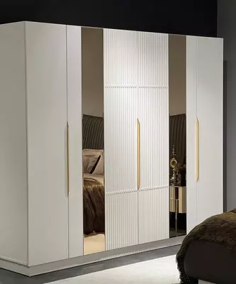 Дизайнерский 4-х створчатый шкаф (зеркальный) Модель№ 001 (Белый/золотой)