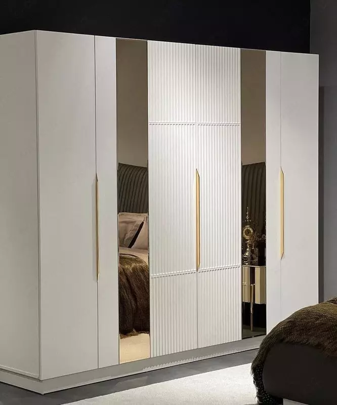 Dizayner 4 eshikli shkaf (oynali) Model № 001 (Oq/oltin)