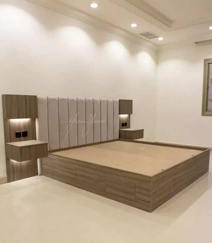 Ikki kishilik hashamatli karavot (stendlar