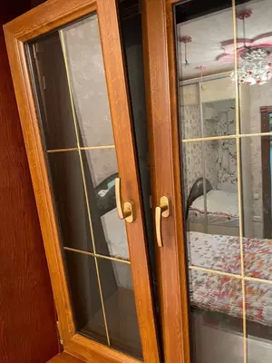 №1 buyurtma berish uchun deraza - 400 000 so'm / kv.mdan